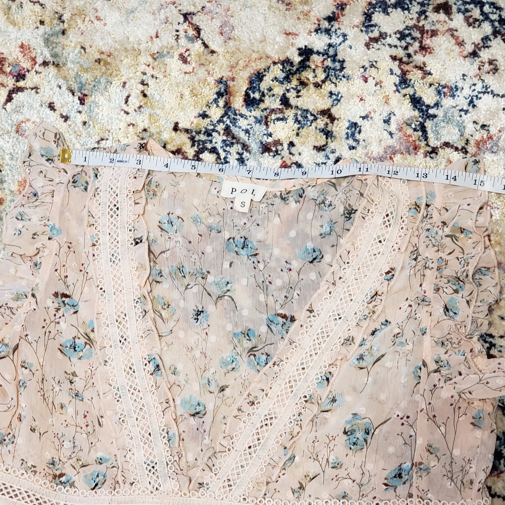 Sold - POL Sheer V-Neck Floral Blouse - Picture 7 of 12